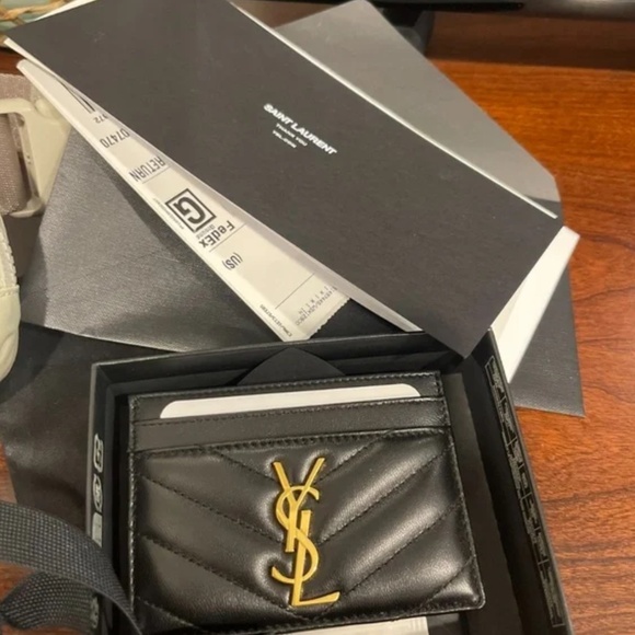 YSL Yves Saint Laurent Wallet • NEW!!! - Picture 1 of 2